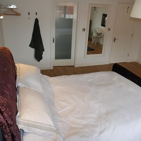 Fifty One And A Half Boutique B&B Clitheroe Bagian luar foto