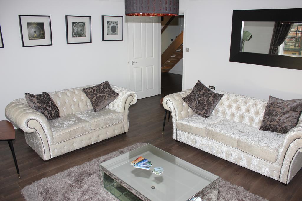 Fifty One And A Half Boutique B&B Clitheroe Bagian luar foto