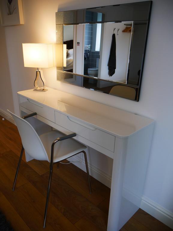 Fifty One And A Half Boutique B&B Clitheroe Bagian luar foto