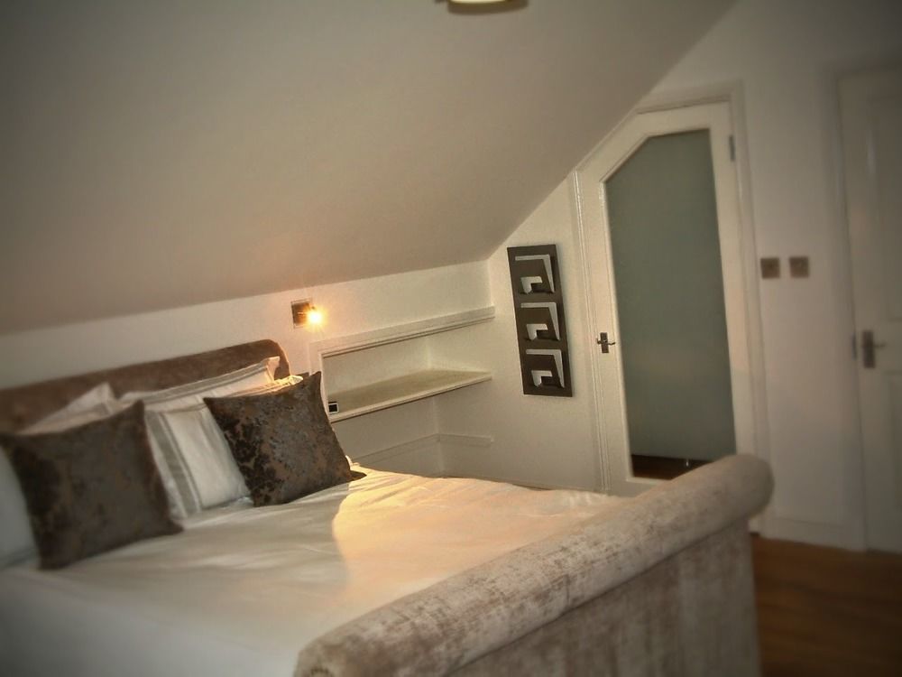 Fifty One And A Half Boutique B&B Clitheroe Bagian luar foto
