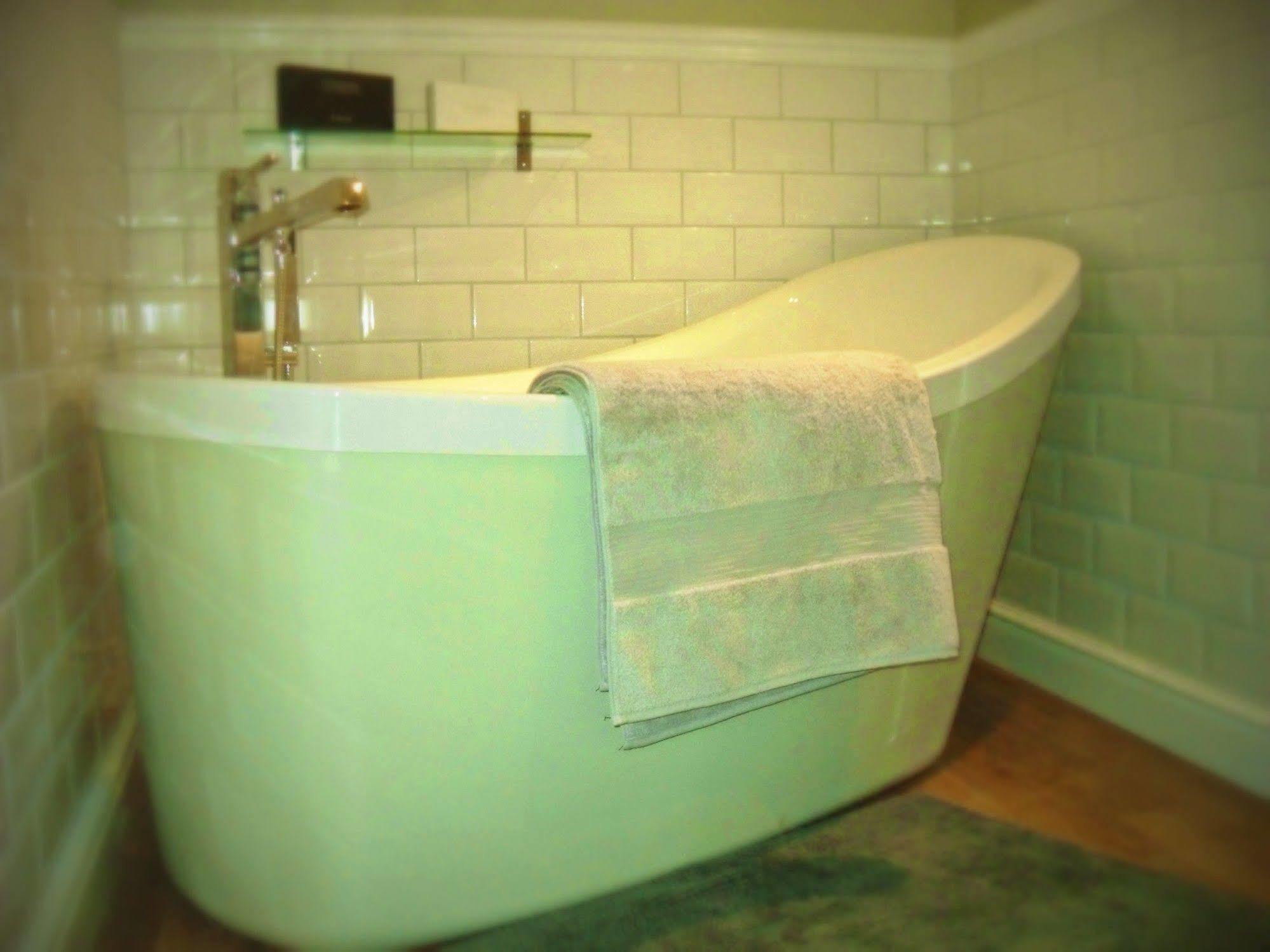 Fifty One And A Half Boutique B&B Clitheroe Bagian luar foto