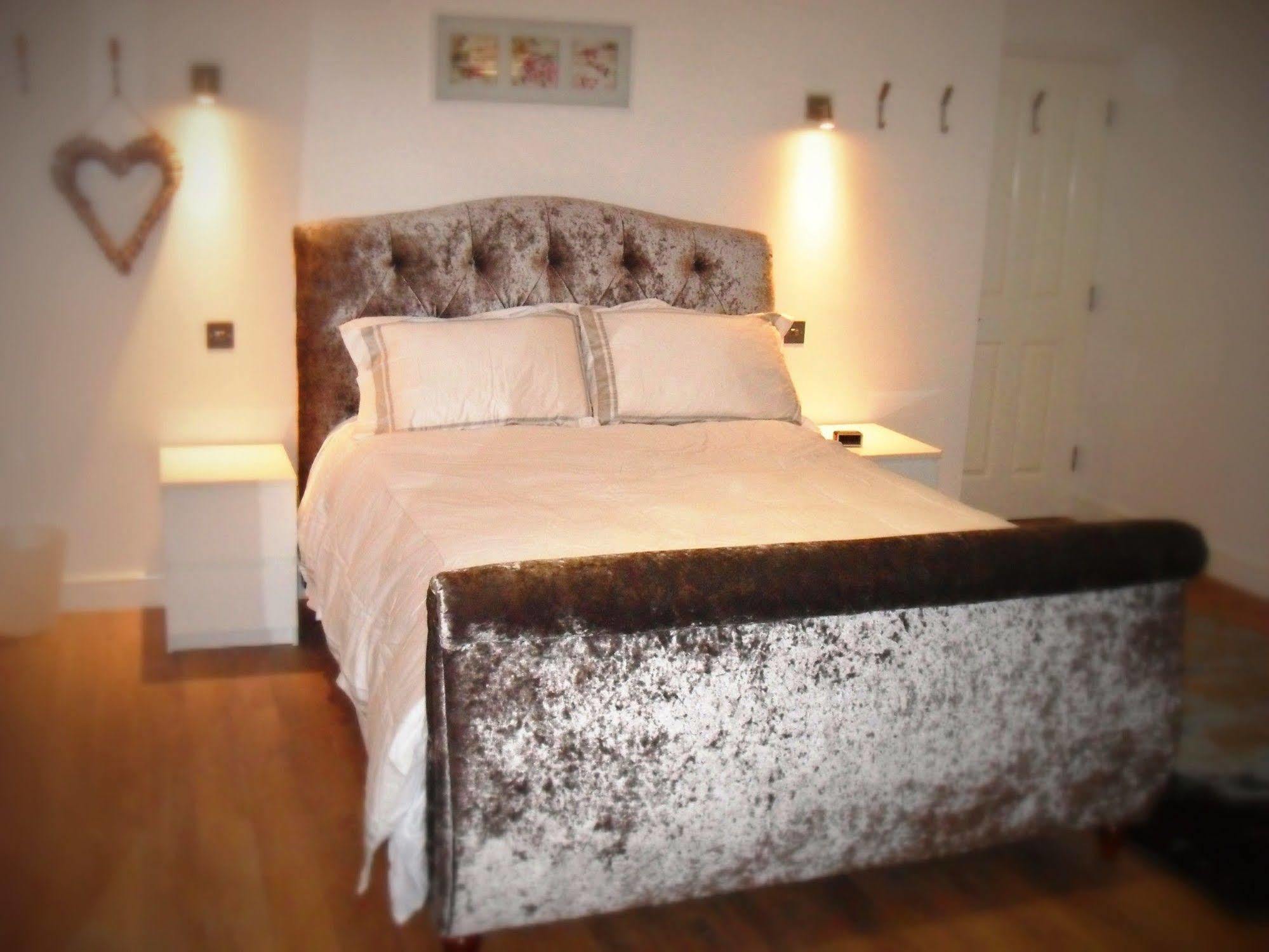 Fifty One And A Half Boutique B&B Clitheroe Bagian luar foto